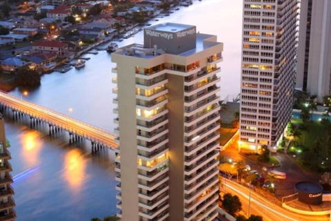 Waterways Luxury Apartments - QLD Tourism 3