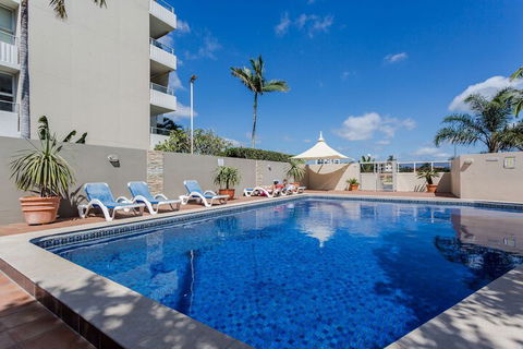 Waterways Luxury Apartments - QLD Tourism 5