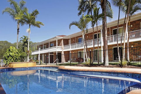 Aston Motel Yamba - Queensland Tourism 1
