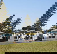 NRMA Victor Harbor Beachfront Holiday Park - Queensland Tourism