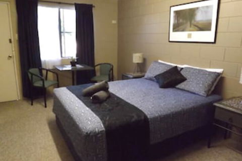 Sunbird Motel - QLD Tourism 0