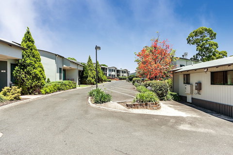 Eastgate On The Range Motel - QLD Tourism 4