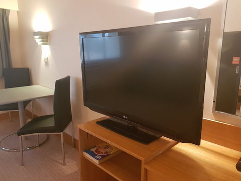 Tamwell Motel And Coffee Lounge - QLD Tourism 4