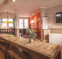 Mad Monkey Backpackers Bayswater - QLD Tourism
