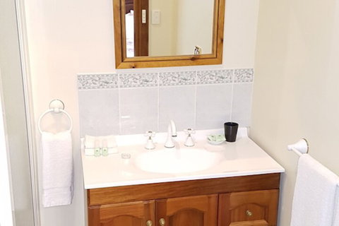 The Postmaster Inn BnB - Queensland Tourism 3