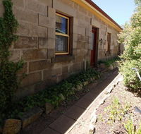 Christopher Halls Colonial Accommodation - QLD Tourism