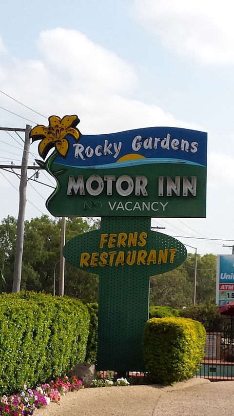 Rocky Gardens Motor Inn - Queensland Tourism 5