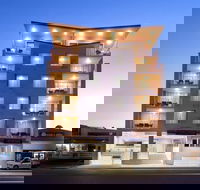 CBD Luxury Accommodation - Queensland Tourism