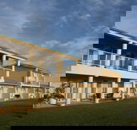 Lakeview Motel  Apartments - Queensland Tourism