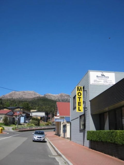 Queenstown Motor Lodge - QLD Tourism 3