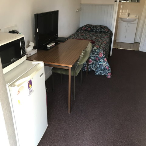 Travelway Motel - QLD Tourism 3