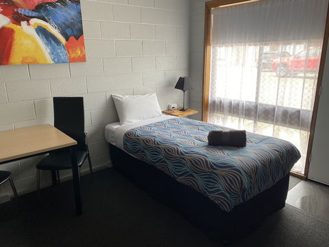 Mariner Motel - QLD Tourism 5