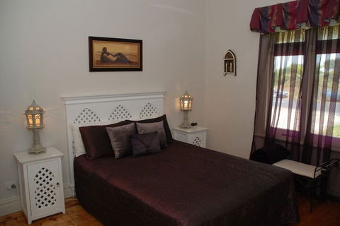 Pelican Sands Bed & Breakfast - QLD Tourism 6