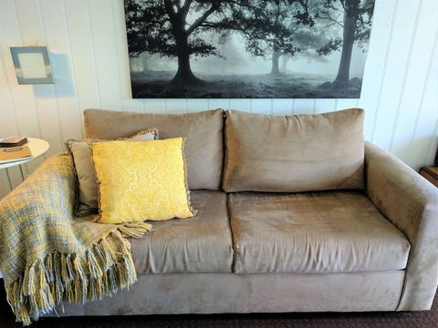 Annie Roe's Luxury Bed & Breakfast - Queensland Tourism 6