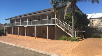 Holiday Lodge Motor Inn - QLD Tourism 2