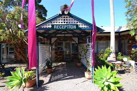 Narooma Motel - QLD Tourism 6
