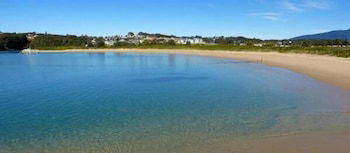 Coastal Comfort Motel - QLD Tourism 0