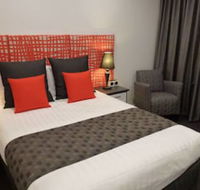 Golden Chain Tower Motor Inn - Queensland Tourism