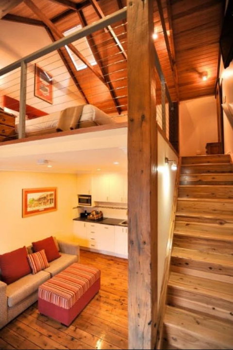 Millthorpe Boutique Motel - QLD Tourism 1