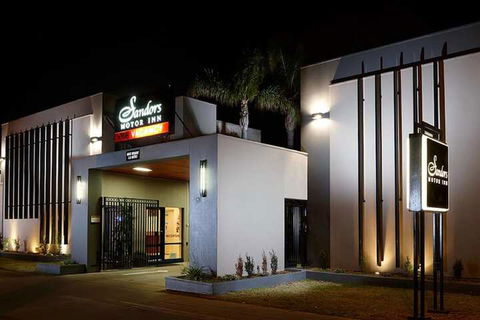 Sandors Motor Inn - QLD Tourism 4