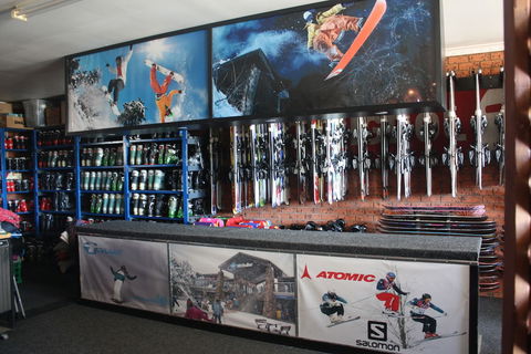 Merrijig Motor Inn Resort - Queensland Tourism 1