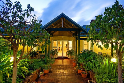 Margaret River Guest House - QLD Tourism 3