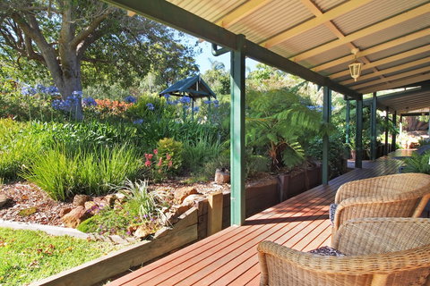 Margaret River Guest House - QLD Tourism 1