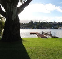 Eleven From The Left - Queensland Tourism