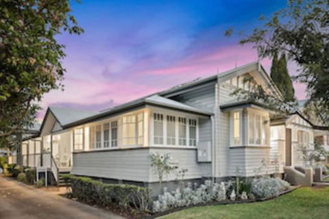 Elindale House Bed & Breakfast - QLD Tourism 0