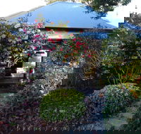 Hills Havens Cottages - Queensland Tourism
