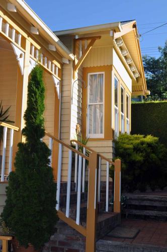 Belton Apartments - Queensland Tourism 2