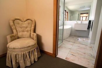 Otago TAS Queensland Tourism