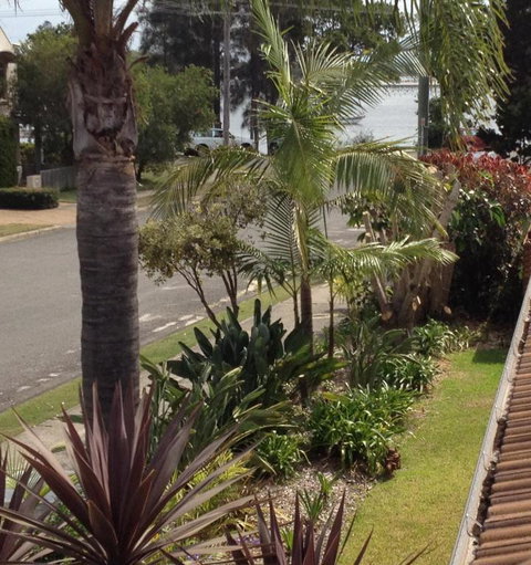 Hawks Nest Motel - QLD Tourism 5