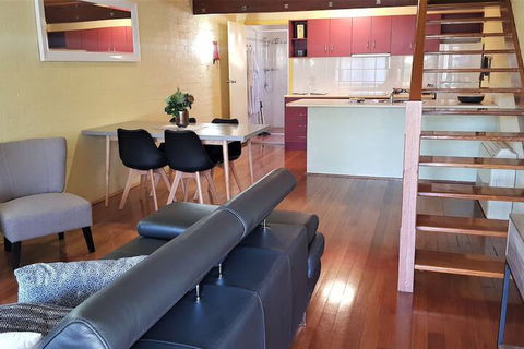 The Great Escape Lofts - QLD Tourism 7