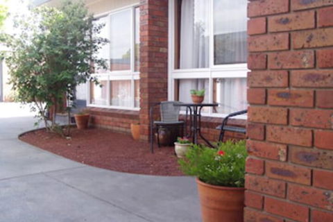 Kardinia Park Motel - QLD Tourism 2