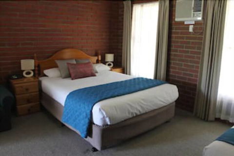 Aristocrat Waurnvale Motel - QLD Tourism 2