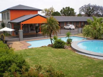 Country Leisure Motor Inn - Queensland Tourism 4