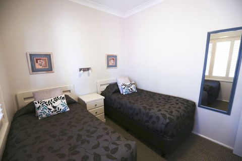 Country Apartments - Queensland Tourism 7