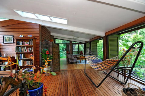 Cow Bay Homestay B & B - Queensland Tourism 6