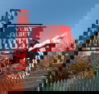 Cowra Crest Motel - QLD Tourism