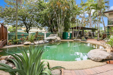 Koala Court Holiday Apartments - QLD Tourism 2