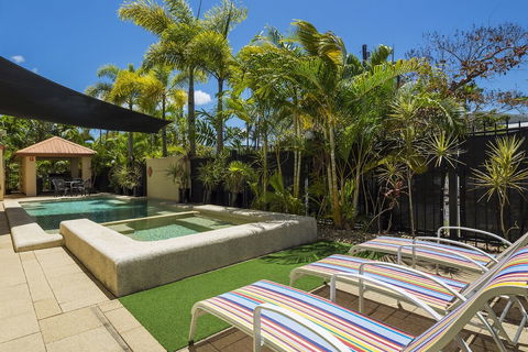 City Plaza Apartments - QLD Tourism 4