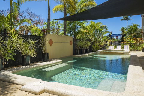 City Plaza Apartments - QLD Tourism 3