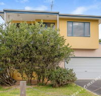 Fabulous Townhouse at the Famous Smiths Beach - QLD Tourism