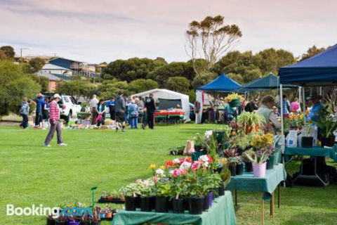 All Seasons Port Elliot Holiday House - Queensland Tourism 6