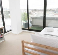 Modern 2 Bedroom Apartment in Melbournes Northcote - QLD Tourism