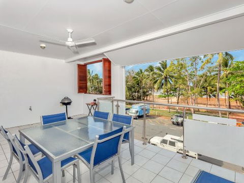 Oceansprey On The Beach - QLD Tourism 6