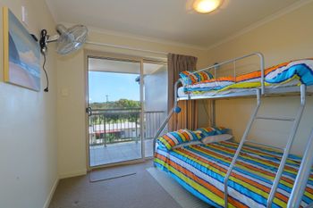 Pacific Royale Holiday Apartment 313 - Queensland Tourism 0