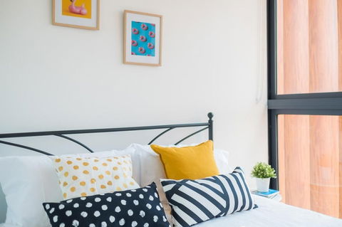 Olympus Wolli Crk 5.12 - Queensland Tourism 6