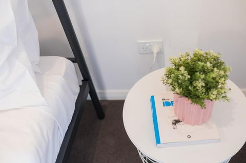 Olympus Wolli Crk 5.12 - Queensland Tourism 0